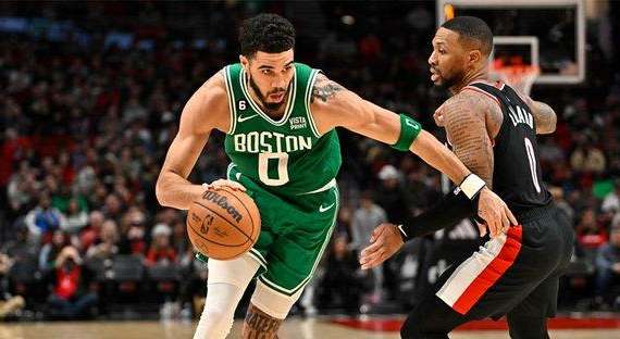 NBA - Celtics, la coppia Tatum-Brown non perdona Lillard e i Blazers 
