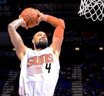 NBA - Phoenix Suns con il problema Tyson Chandler