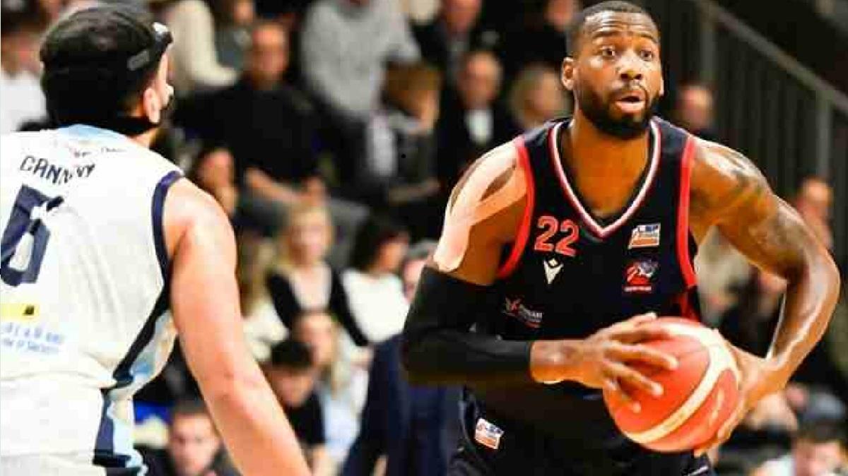 A2 - Urania Milano conquista una preziosa vittoria al PalaMaggetti su Roseto