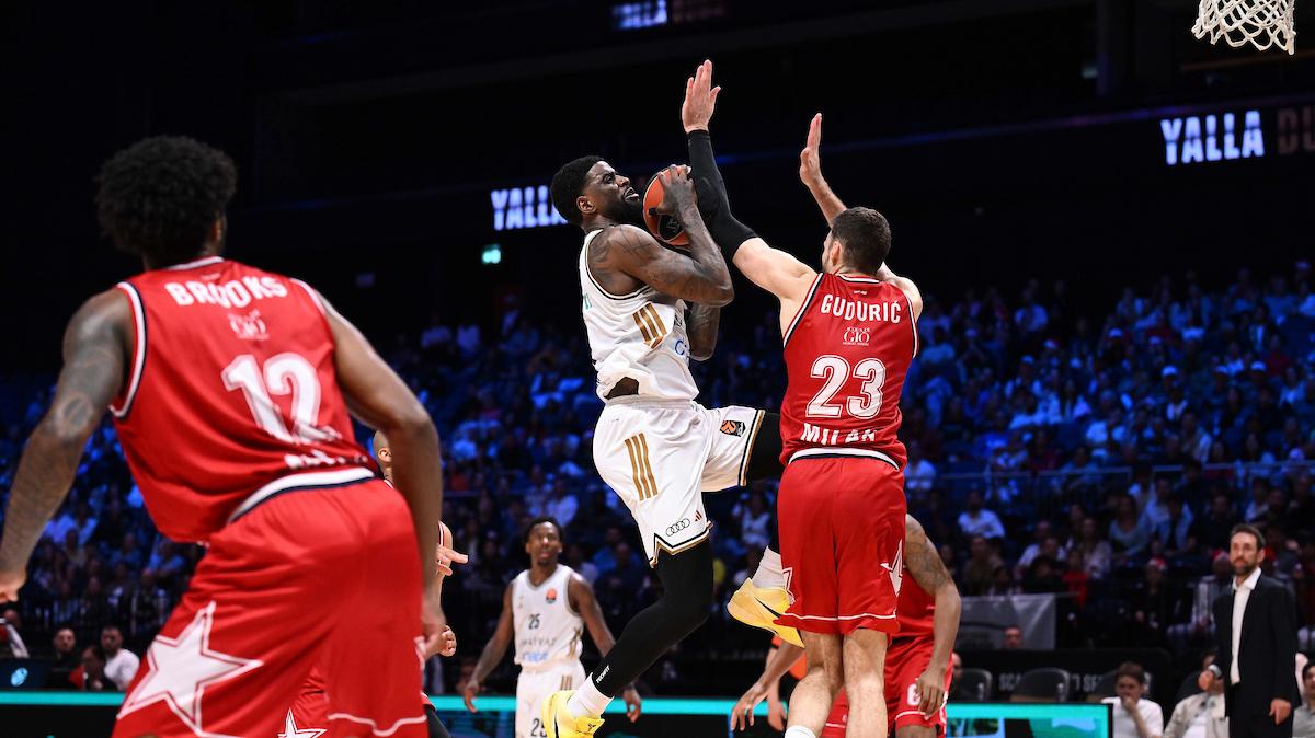 Il duo stellare Wright-Bacon: così Dubai ha battuto l'Olimpia Milano