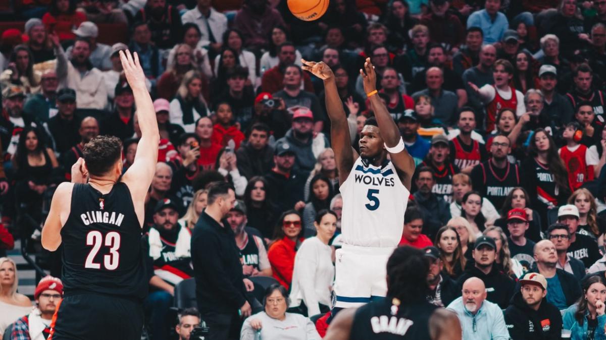 NBA | Anthony Edwards trascina i Timberwolves alla vittoria contro Portland