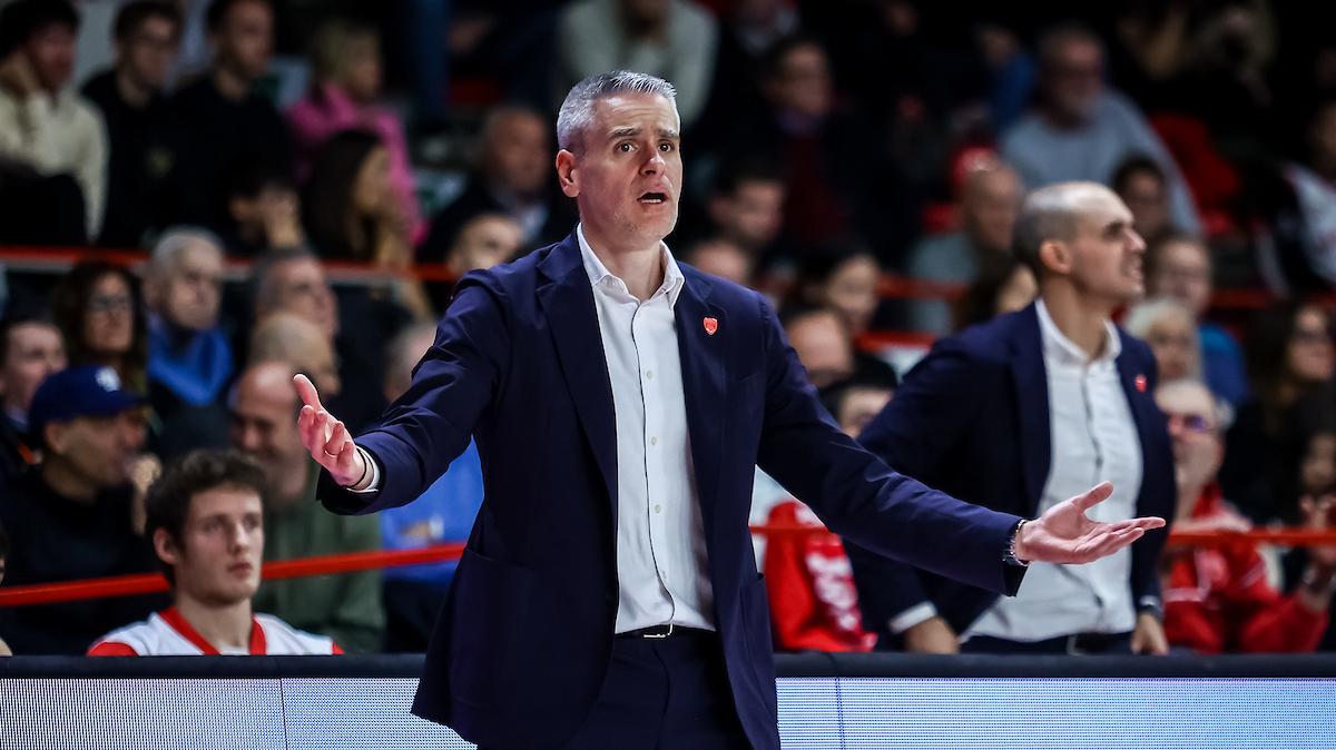 Varese, Kastritis: «Pressione derby? Deve essere stimolo extra»
