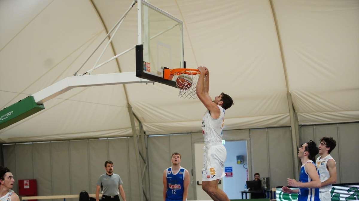 Serie B - Monopoli batte Formia e trova Cassino nei playout