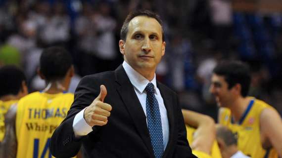 ESAKE - Biennale per David Blatt con l'Olympiacos