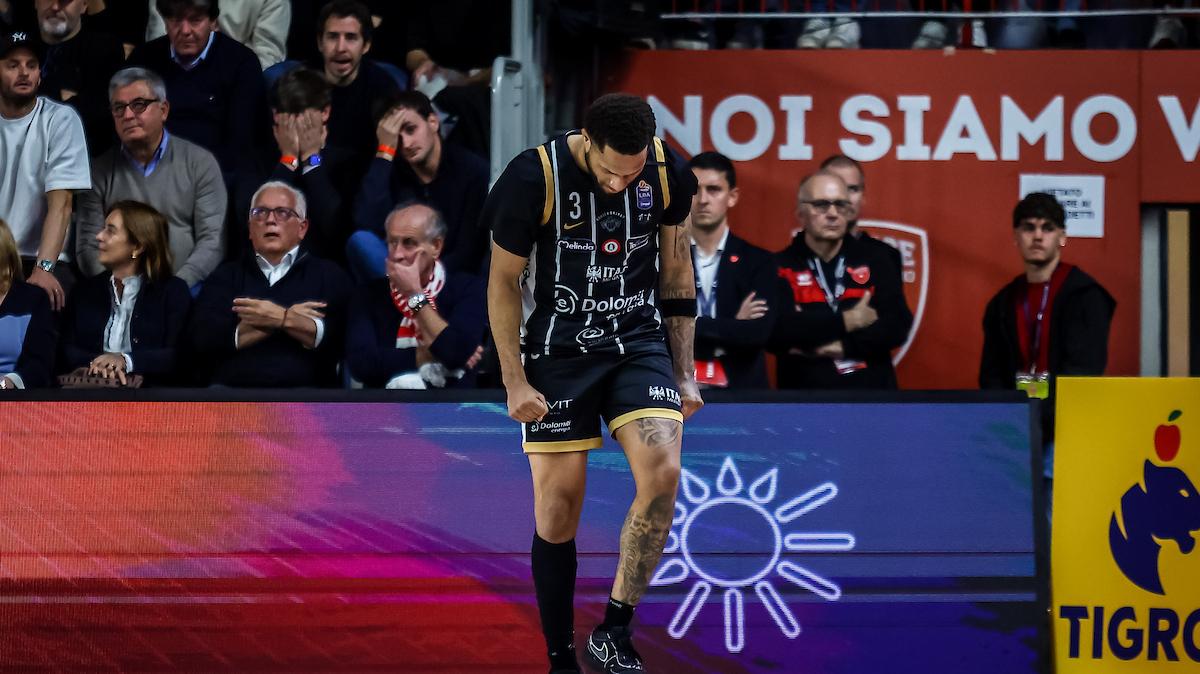 Trento, Jones: "Dopo il Panionios proviamo a battere anche la Virtus Bologna"