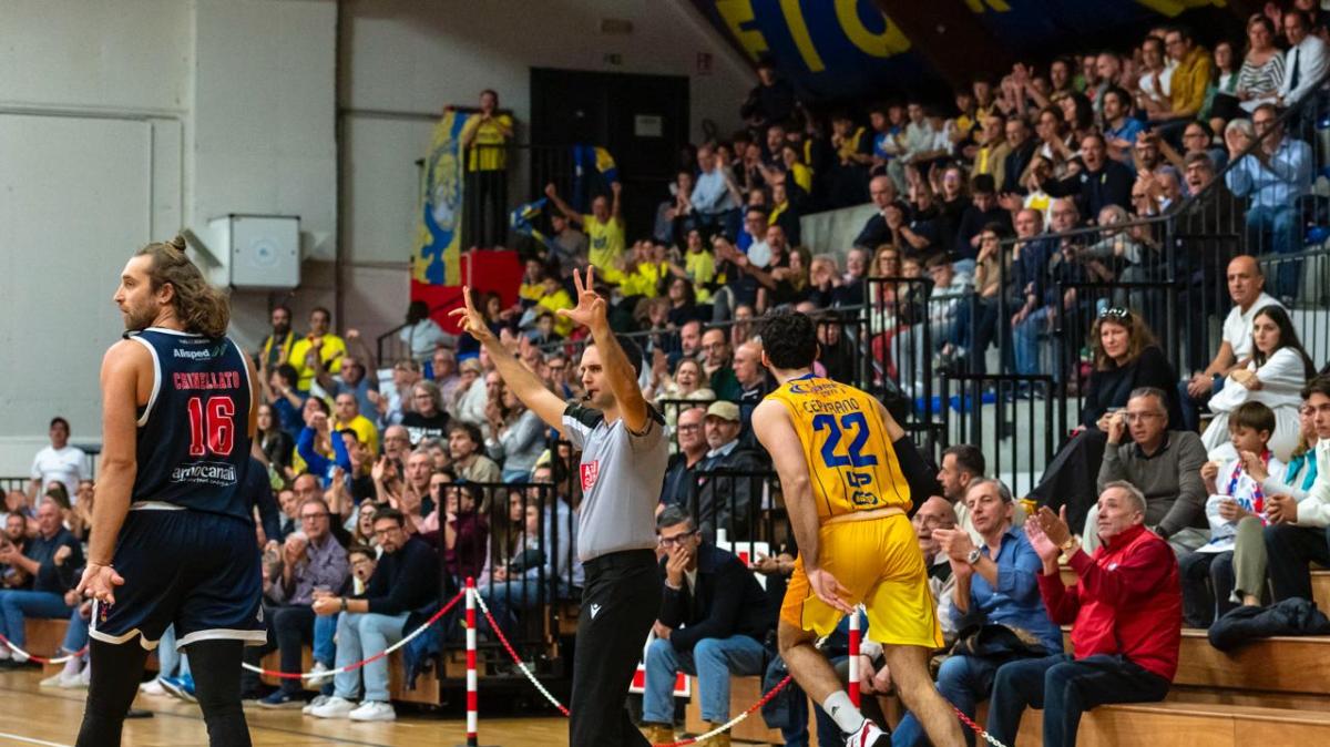 Serie B - I Fiorenzuola Bees fanno sudare le proverbiali sette camicie agli Herons Montecatini