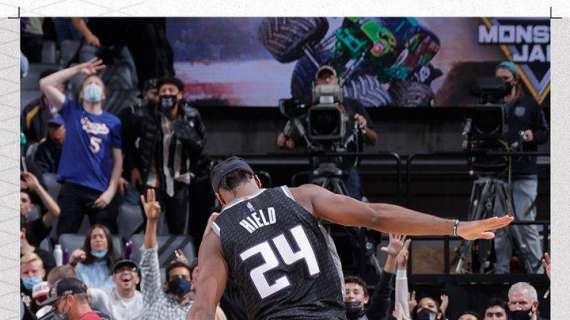 NBA - Charlotte non difende, Sacramento fa la scorpacciata