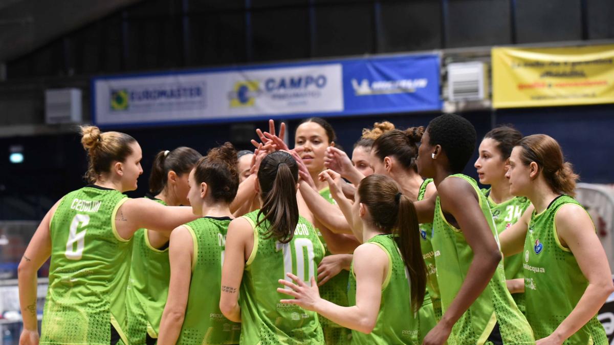 A2 F - La Passalacqua in partenza per San Giovanni Valdarno: sabato 'gara 1' dei play off