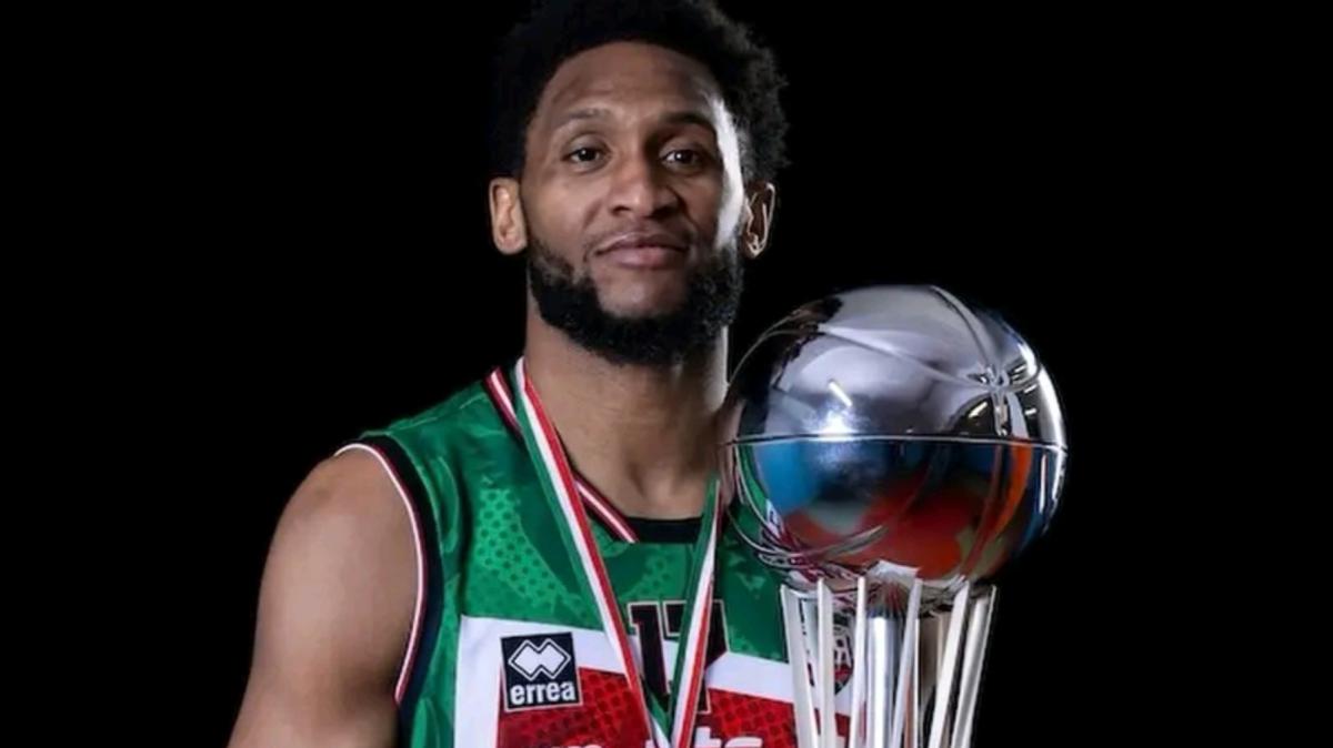 Rimini, Mark Ogden ha fatto rientro negli Stati Uniti per proseguire le terapie