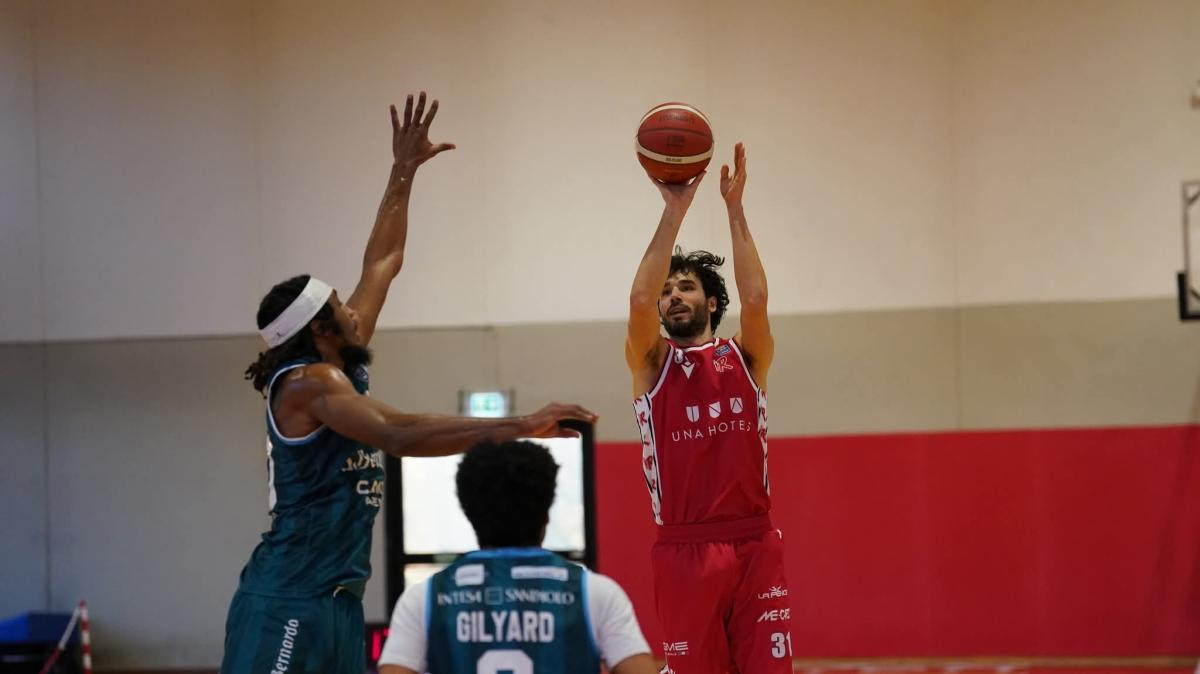 Scrimmage tra Reggio Emilia e Cantù nel pomeriggio: il commento di Priftis