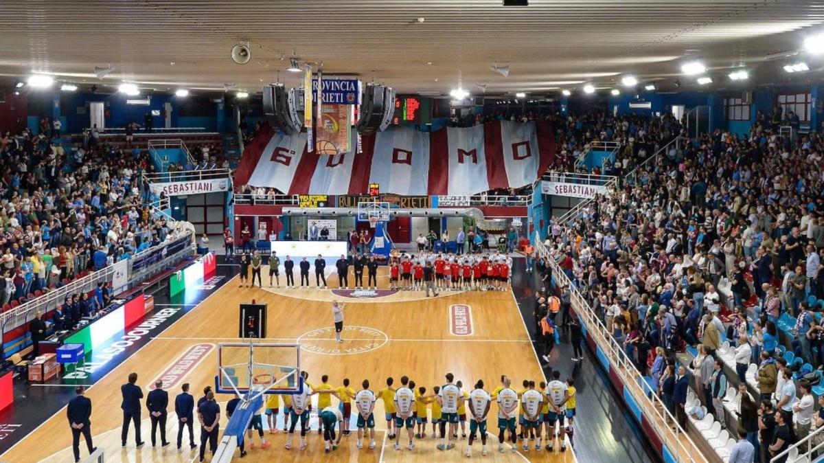 Sebastiani Rieti, la Curva Terminillo: «Sciogliere ogni gruppo ultras»