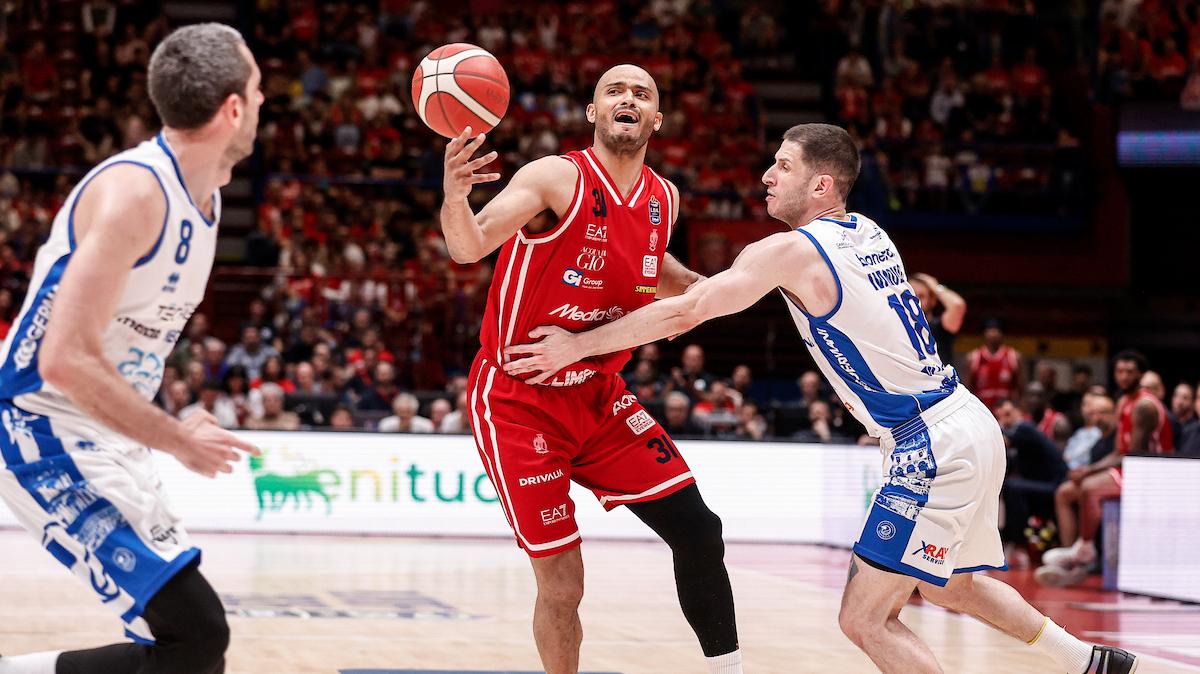 Olimpia Milano, nessuno come Shields: è a sette minuti dal record