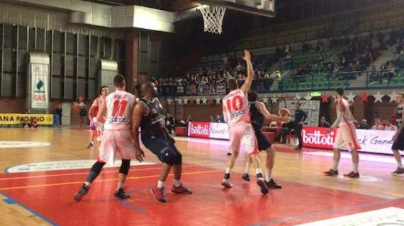 L’Angelico espugna il PalaBam di Mantova 86-83