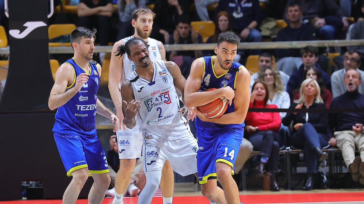 Tezenis Verona, perfettamente riuscito l'intervento a Lorenzo Ambrosin