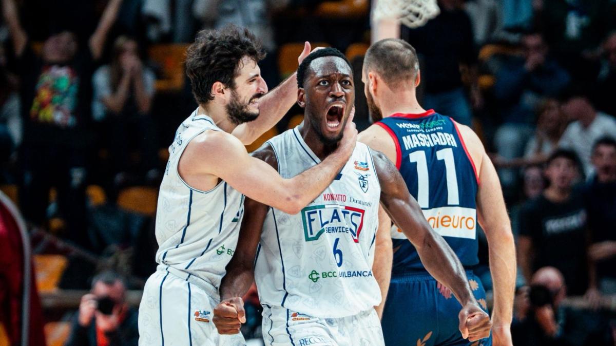 A2 - La Fortitudo Bologna torna alla vittoria: Forlì ancora sconfitta