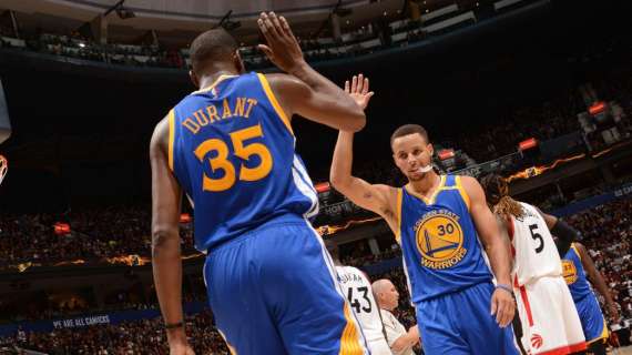 NBA - Curry e Durant hanno discusso delle parole su Under Armour