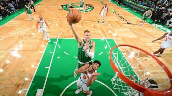 NBA - Derrick White e i Celtics regolano dei piccoli Knicks