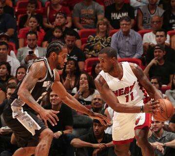 NBA - Kawhi Leonard porta gli Spurs alla vittoria sui Miami Heat