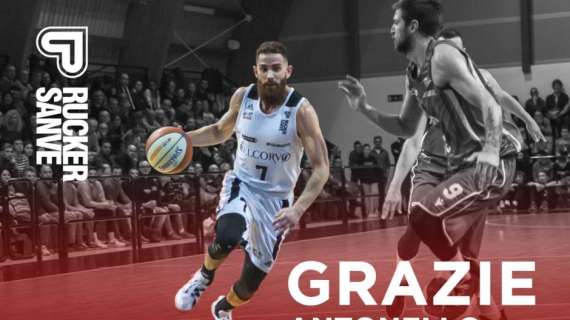 Serie B - Rucker Sanve ai saluti con Antonello Ricci