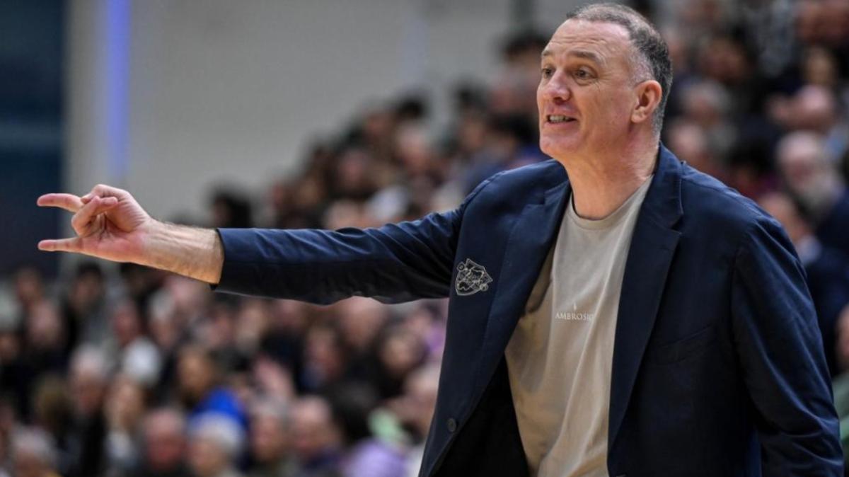 Sassari, Mrsic: «Vittoria importante: complimenti a squadra e pubblico»