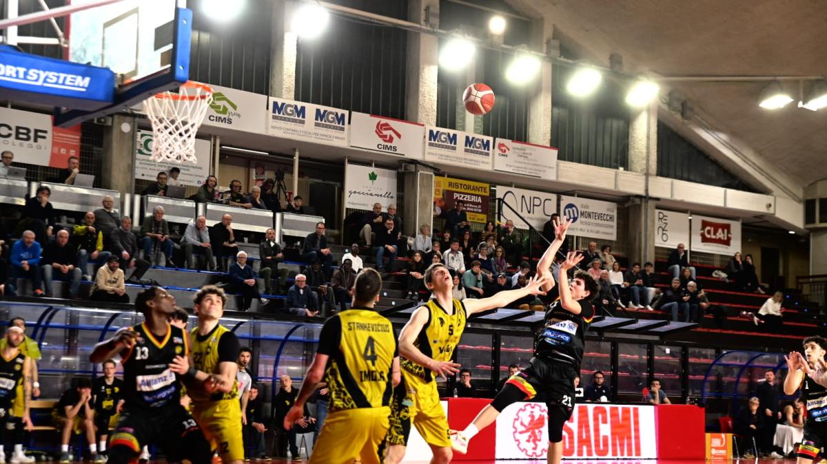 Serie B - San Severo esulta anche nel PalaRuggi della Virtus Imola
