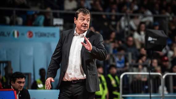 Ergin Ataman (Turchia) votato miglior coach di FIBA Eurobasket 2025