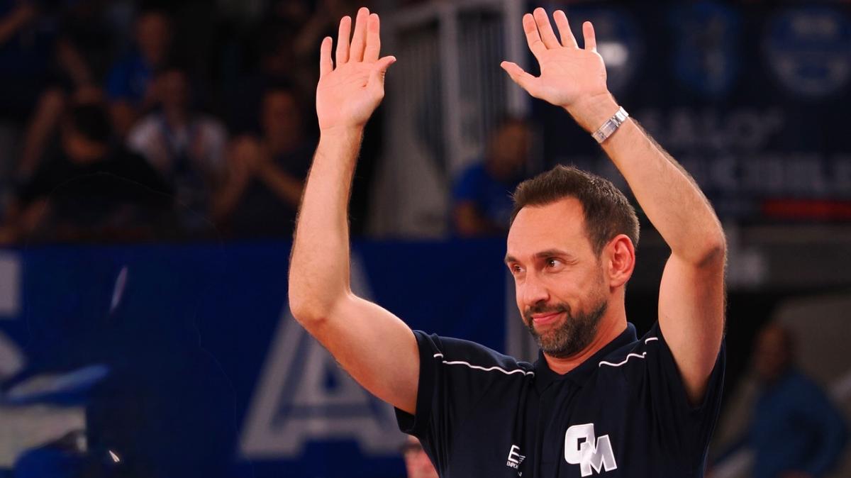 Olimpia Milano, inizia l'era di Peppe Poeta con un colpo di scena