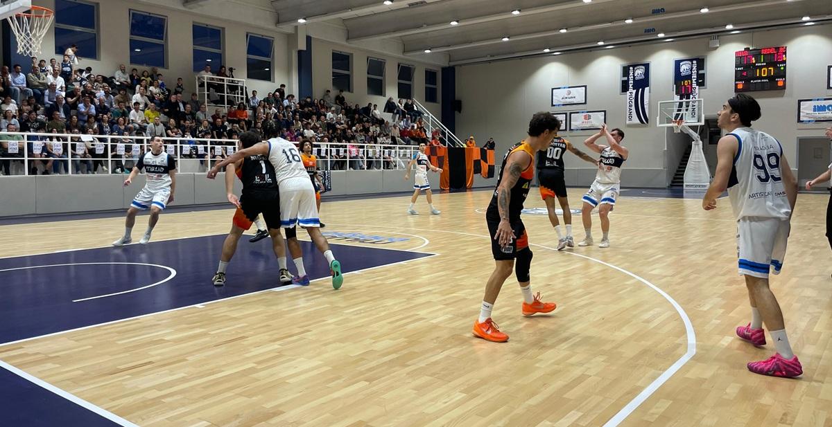 B Int - Una Miwa eroica conquista Gara 2 contro la Viola Reggio Calabria
