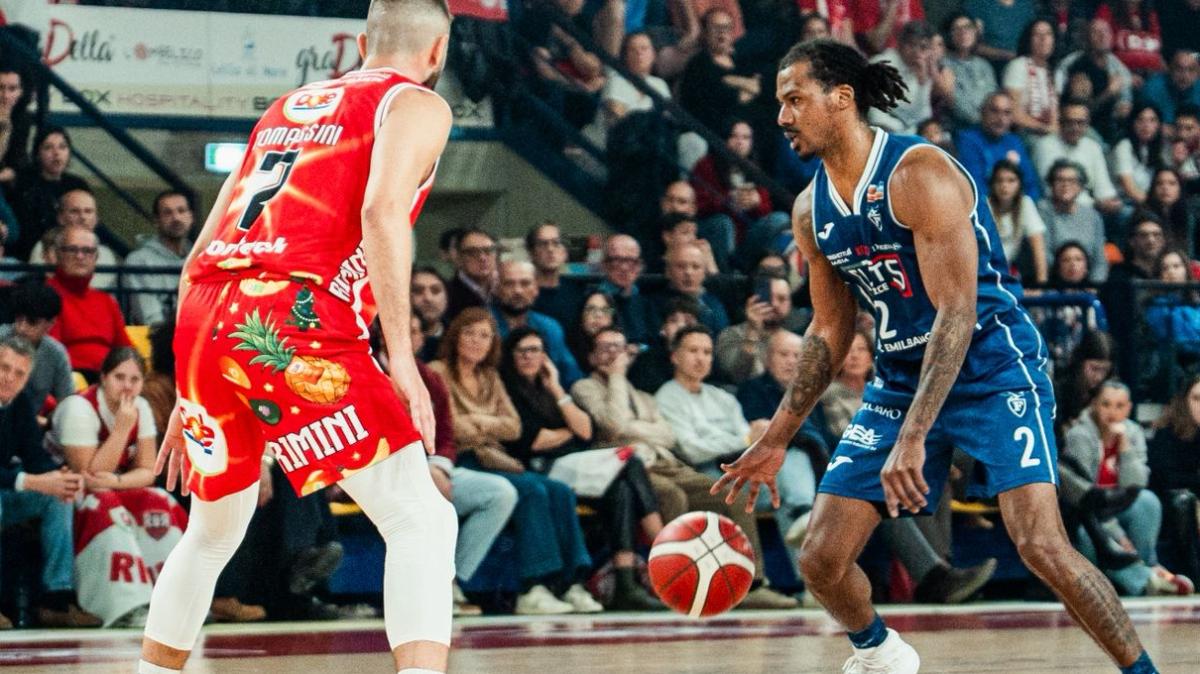 A2 - Sconfitta Fortitudo Bologna a Rimini, l'ex Ogden guida la vittoria Dole