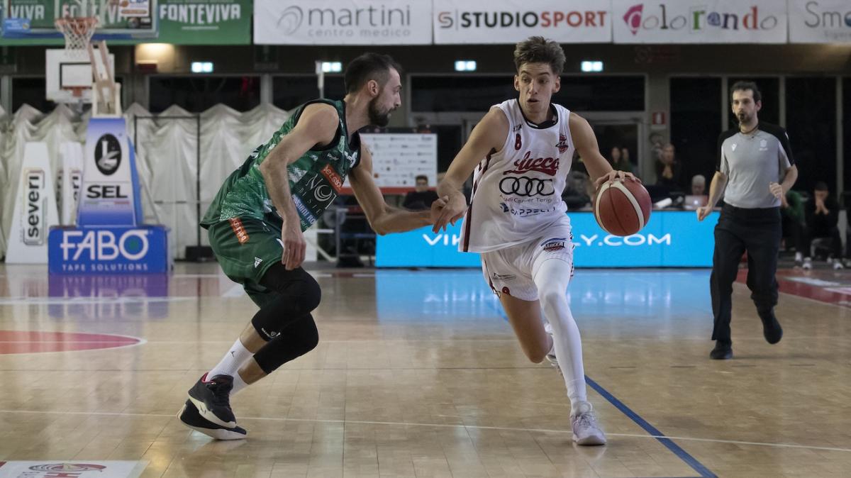 B Int - Basketball Lucca e Note di Siena: chi vince la serie va in B Nazionale