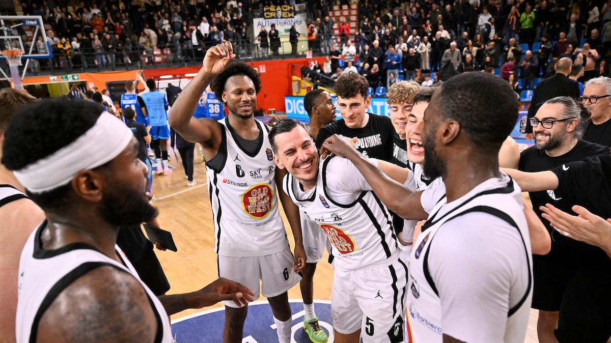 Messaggero Veneto: «Apu Udine, salvezza ipotecata»