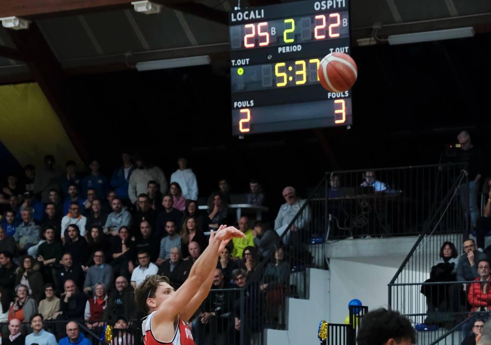 Serie B - Trenta minuti di ottima Bakery, poi passano i Fiorenzuola Bees