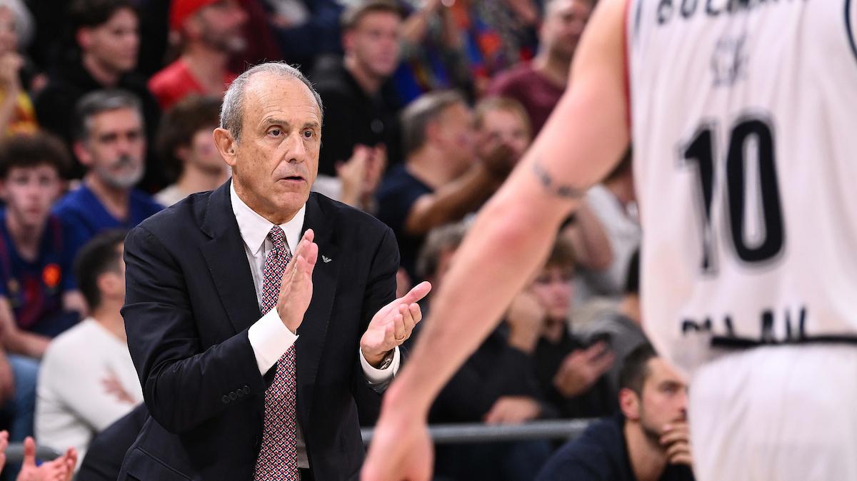 Ettore Messina: «L'ultimo possesso? Mancata la calma per prenderci un buon tiro»