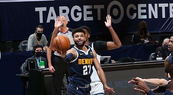 NBA - I Nuggets tornano alla vittoria contro i Timberwolves