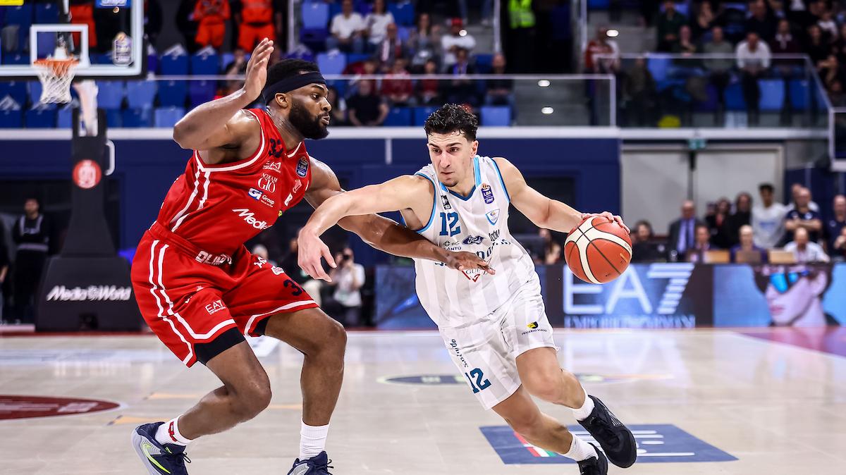 Cantù, multa nel derby con Milano per offese agli arbitri