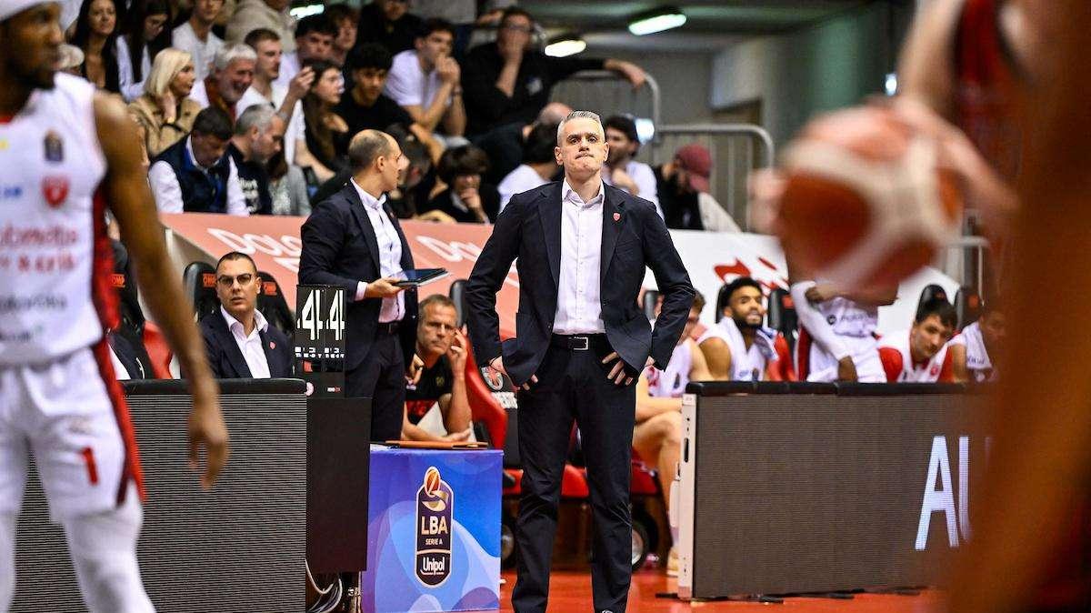 Varese, Kastritis: «Sassari si giocherà tutto? Anche per noi come fosse vita o morte»