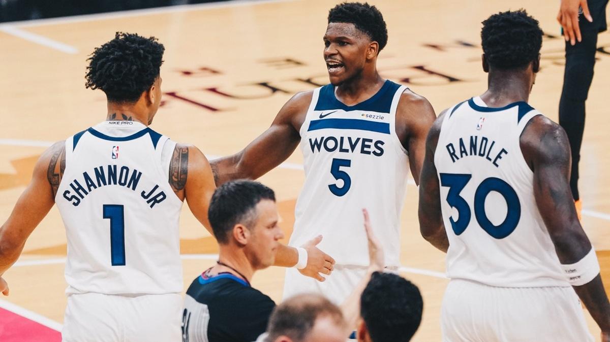 Playoff NBA | Edwards sorprende e i Timberwolves battono gli Spurs in Gara 1