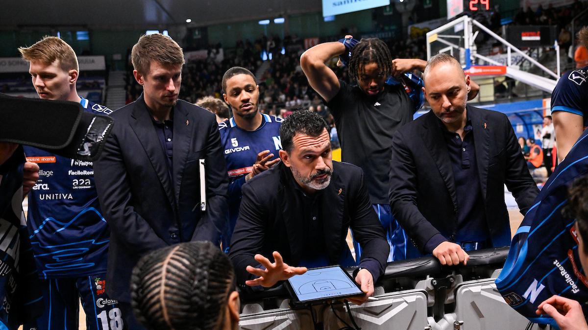 MERCATO LBA - Alessandro Magro: «La mia Napoli è ambiziosa. Non escludiamo interventi»