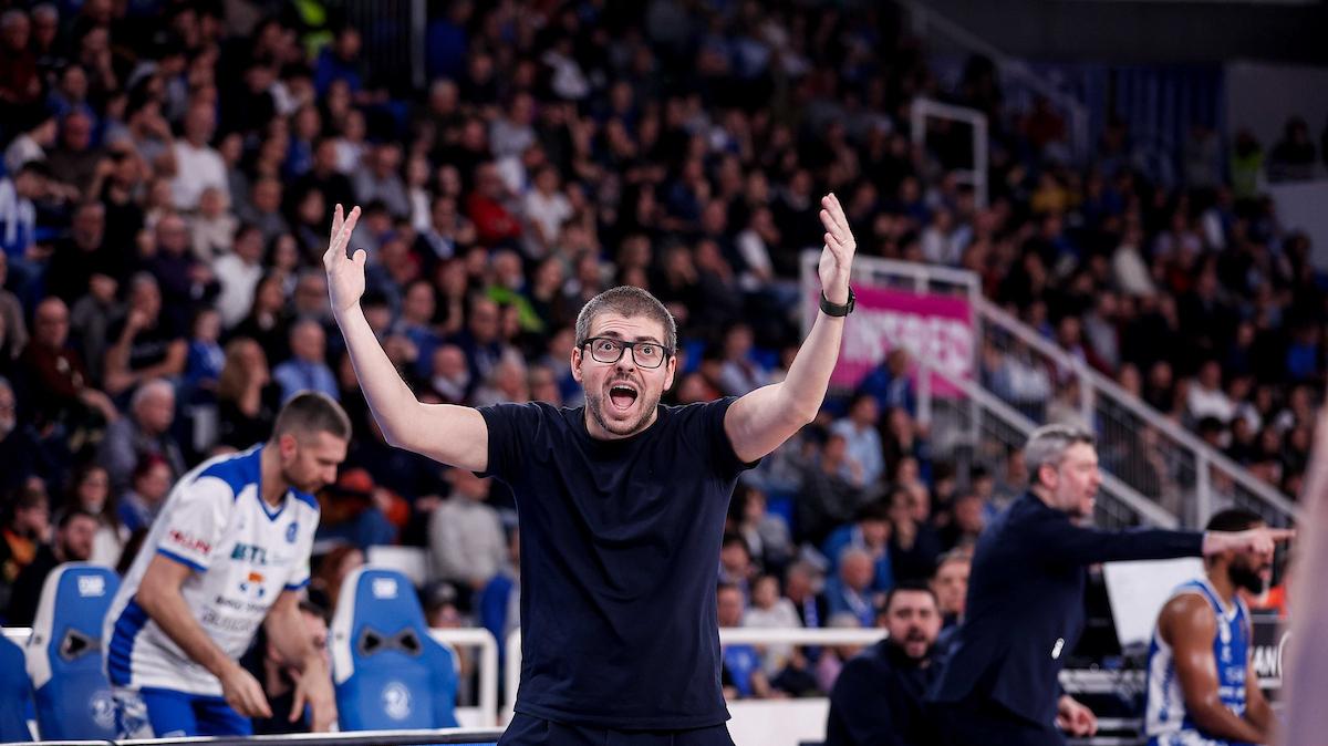 Brescia: Cotelli sul secondo tempo di Della Valle, la vittoria su Udine, l'infortunio di Ivanovic 