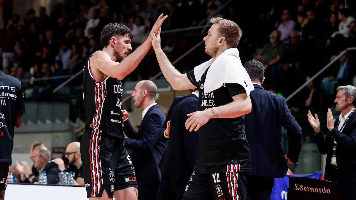 Bertram Derthona, stasera il ritorno in campo di Arturs Strautins?