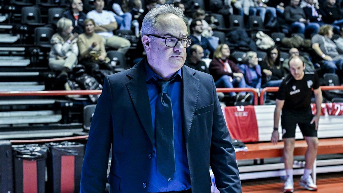 A2 - Scontro salvezza Estra Pistoia-Ruvo. Sacripanti: “Dovremo essere solidi”