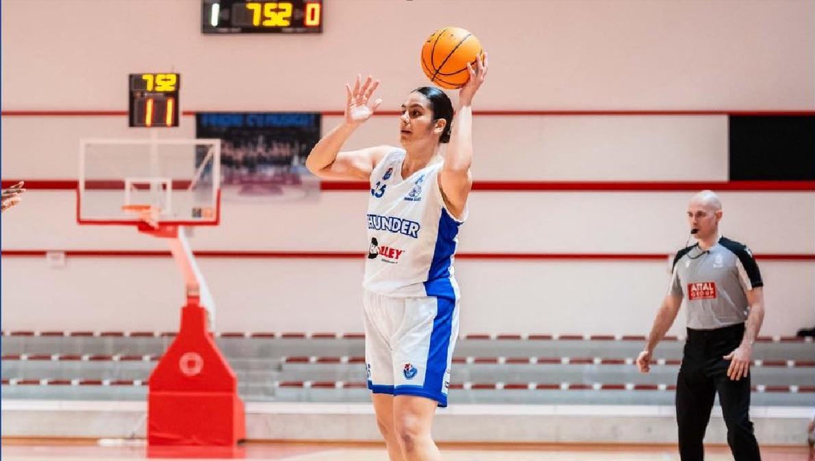 A2 F - Ultima in casa nella RS per l'Halley Thunder Matelica