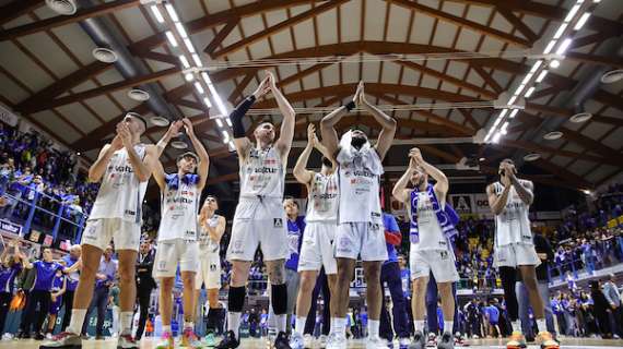 Brindisi, Piero Bucchi: «Siamo vivi. Questa squadra ha le pal*e, vogliamo tornare a Rimini»