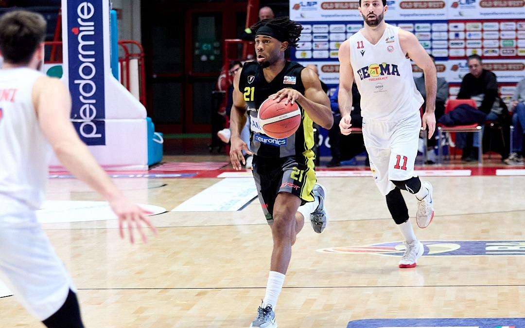 Serie B - Battuta d’arresto per la Cestistica contro la T Gema Montecatini