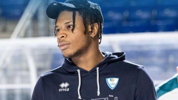 UFFICIALE A2 - Leonardo Okeke nuovo giocatore di Cantù. Brienza: "Giocatore di grande prospettiva"