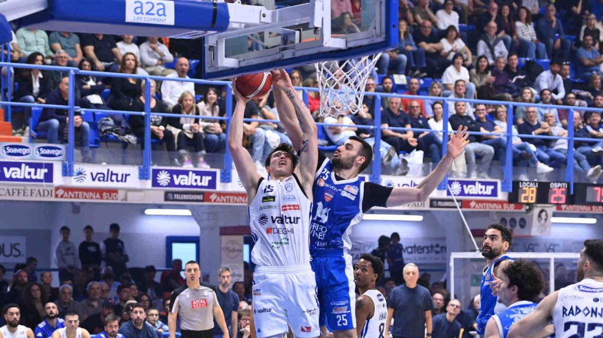 Brindisi chiude la stagione regolare nel peggiore dei modi: passa Ruvo di Puglia