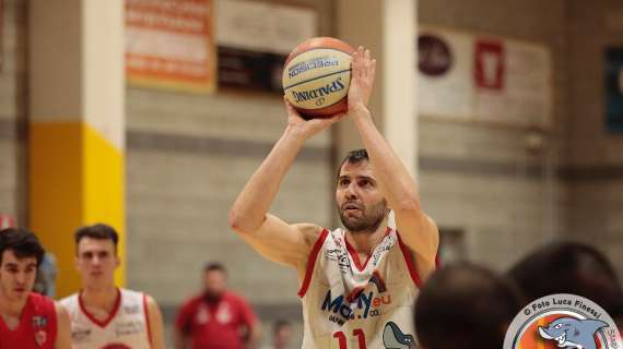 Serie B - Oleggio Basket, primo tassello del poster: confermato il capitano Andrea Pilotti