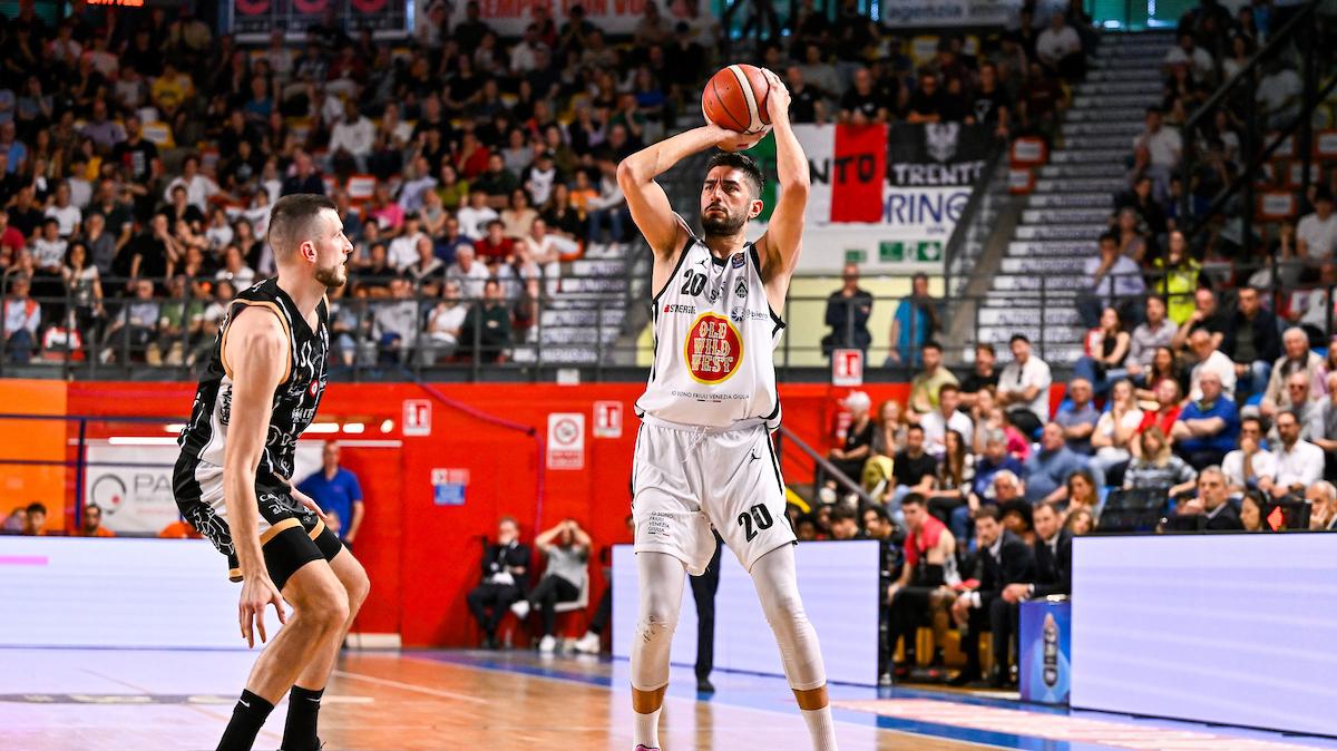 Da Ros: «Contenti dell'affetto ricevuto». Pedone: «Campionato duro, interpretato al meglio»