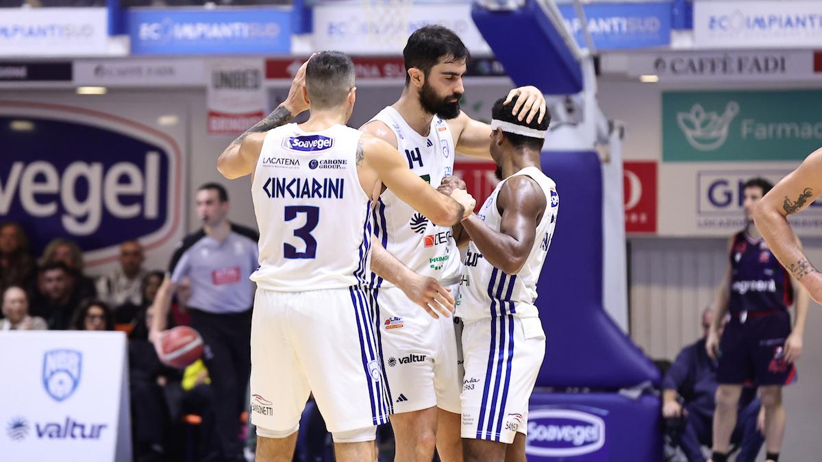 Difesa e intensità, in casa la Valtur Brindisi torna un rullo compressore