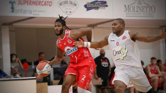 A2 - Tramec Cento: la prima avversaria in campionato è l'OraSì Ravenna